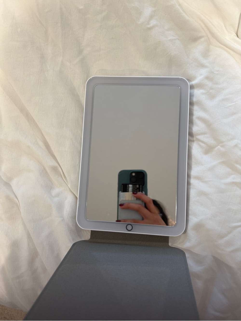 LED Lighted Vanity Mirror Tablet - White